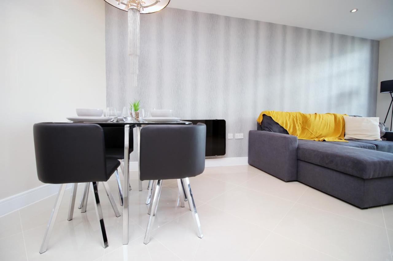 The Skyline - Luxury City Centre Flat With Designated Parking Кардіфф Екстер'єр фото