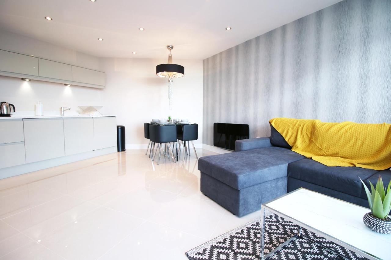 The Skyline - Luxury City Centre Flat With Designated Parking Кардіфф Екстер'єр фото