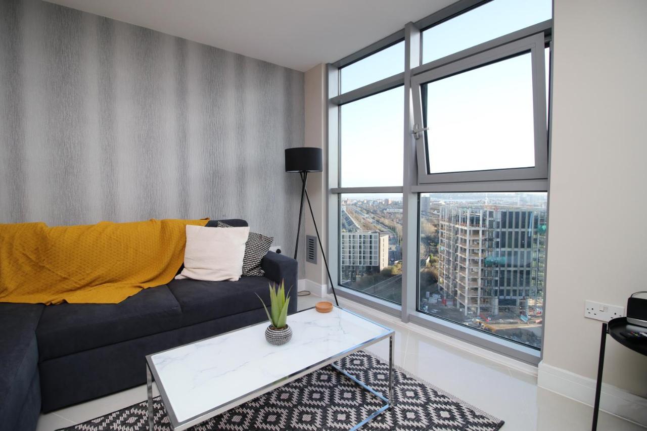 The Skyline - Luxury City Centre Flat With Designated Parking Кардіфф Екстер'єр фото